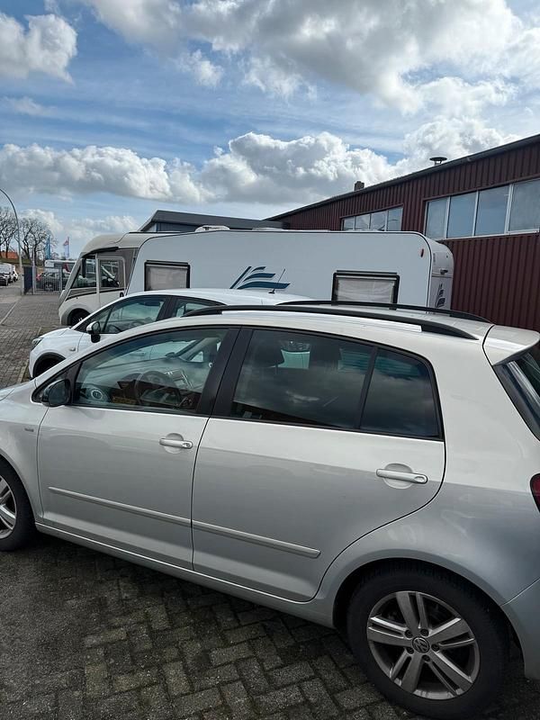 Gebraucht VW Golf VII Match 90 PS (66 kW) 2012 Silber Kleinwagen