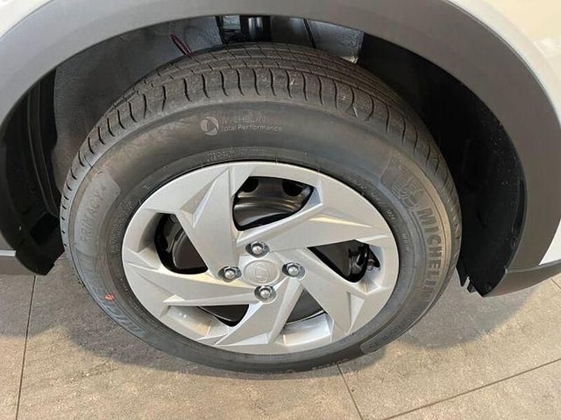 Neu Hyundai Bayon Select 101 PS (74 kW) 2025 Andere SUV