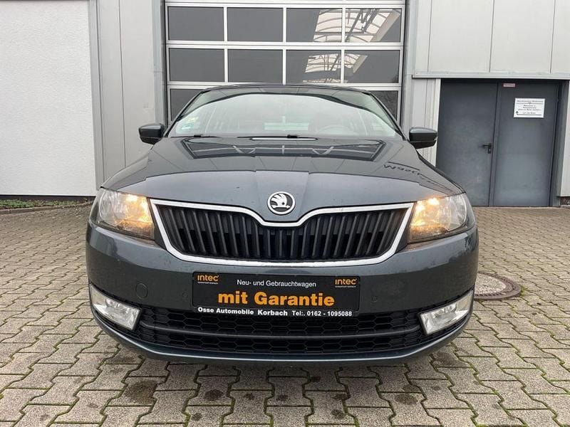 Gebraucht Skoda Rapid Ambition 90 PS (66 kW) 2017 Grau Limousine