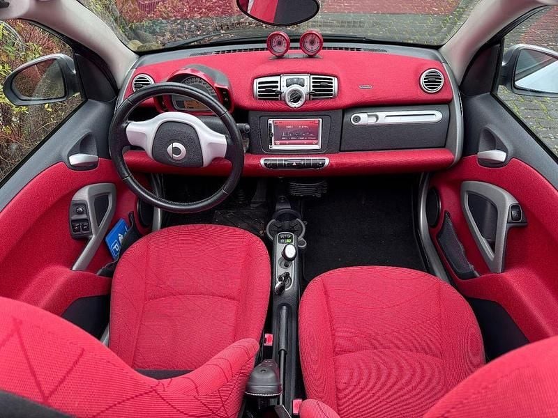 Gebraucht Smart ForTwo Cabrio Passion 71 PS (52 kW) 2011 Weiß Cabrio