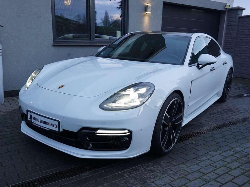Gebraucht Porsche Panamera 421 PS (309 kW) 2017 Cararaweiss Limousine