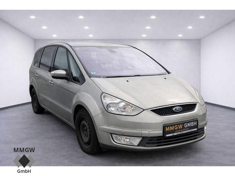 Gebraucht Ford Galaxy Ghia 145 PS (106 kW) 2009 Silber Van / Kleinbus