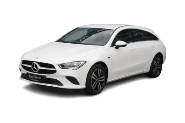 Weiß Gebraucht 2021 Mercedes CLA250e Shooting Brake Kombi | 23.800 € (Superpreis) - Bild 1/4