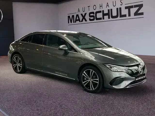 Gebraucht Mercedes EQE300 180 kW (245 PS) 2024 Grau Limousine