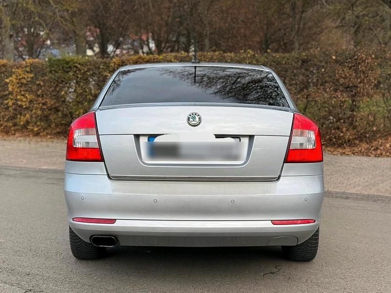 Gebraucht Skoda Octavia 2012 Silber Limousine