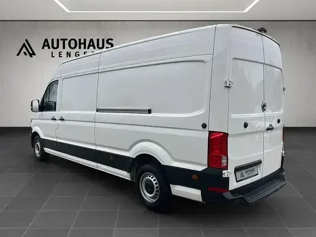 Gebraucht VW Crafter 140 PS (102 kW) 2024 Weiß Van