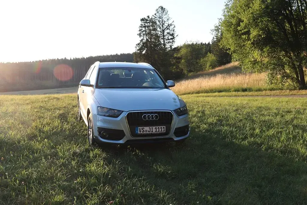 Gebraucht Audi Q3 Ambiente 170 PS (125 kW) 2012 Silber SUV