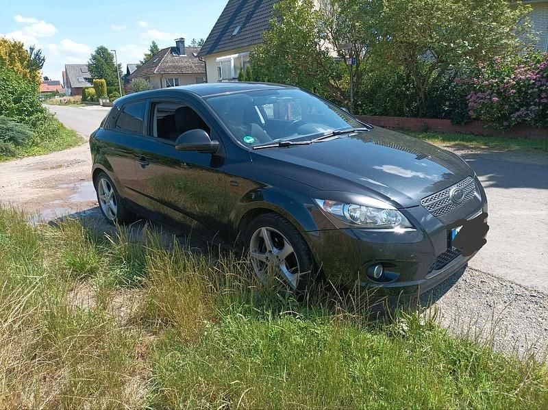 Schwarz Gebraucht 2008 Kia Ceed Kleinwagen | 1.850 € (Superpreis) - Bild 1/4