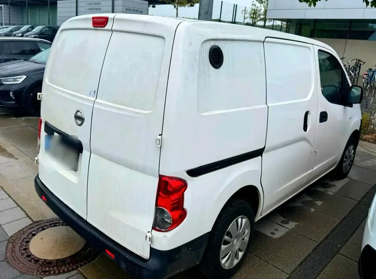 Gebraucht Nissan NV200 90 PS (66 kW) 2013 Weiß Van / Kleinbus
