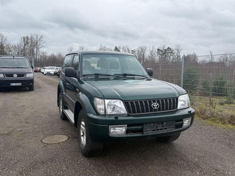 Gebraucht Toyota Land Cruiser 163 PS (119 kW) 2002 Grün SUV