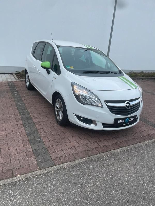 Gebraucht Opel Meriva 95 PS (69 kW) 2016 Weiß Van / Kleinbus