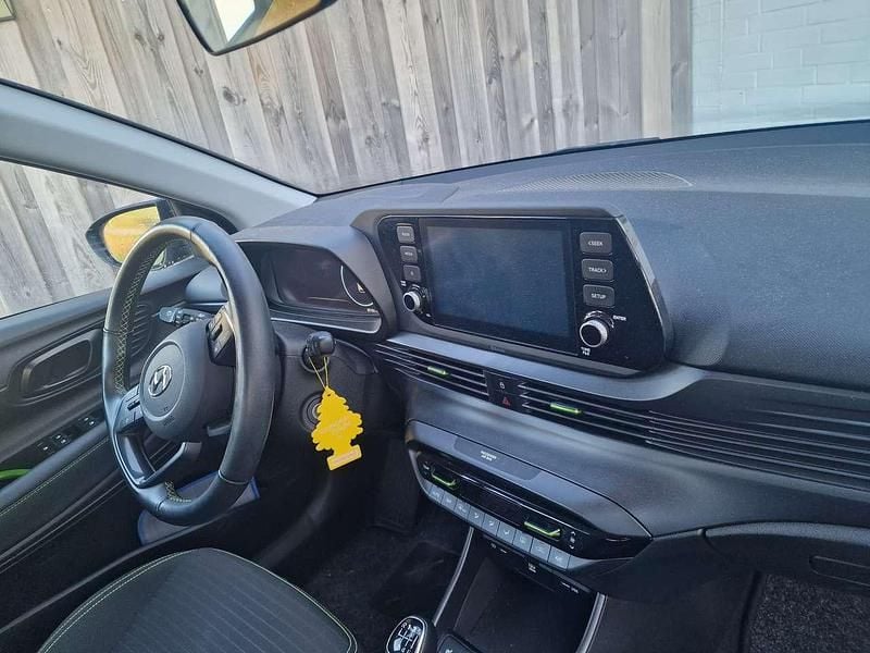 Gebraucht Hyundai i20 Pure 75 PS (55 kW) 2022 Blau Limousine