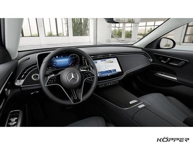 Gebraucht Mercedes E220 Advanced Plus 197 PS (144 kW) 2025 Graphitgrau Limousine