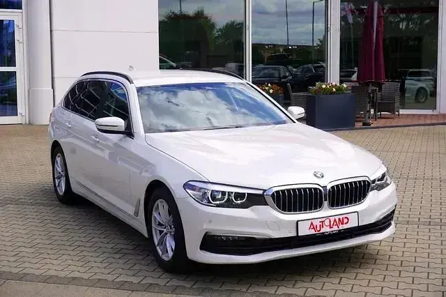 Gebraucht BMW 520 190 PS (139 kW) 2019 Weiß Kombi
