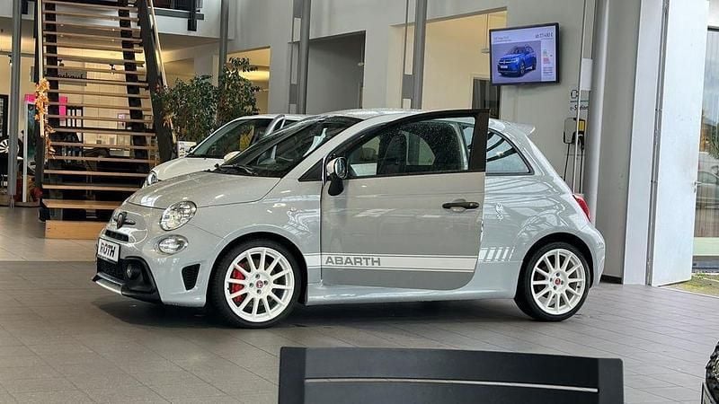 Gebraucht Abarth 595 Esseesse 179 PS (131 kW) 2019 Grau Kleinwagen