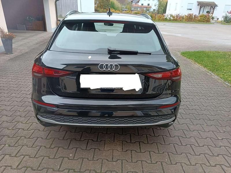 Gebraucht Audi A3 Advanced 150 PS (110 kW) 2024 Schwarz Kombi