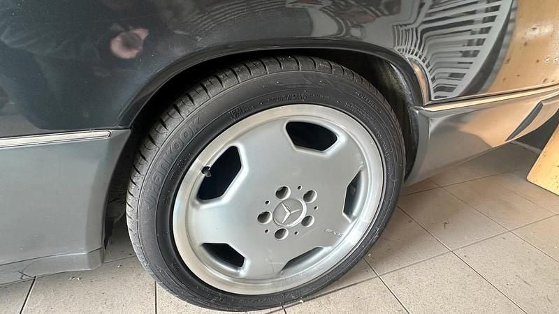 Second-hand Mercedes E320 220 CP (161 kW) 1993 Gri Coupe