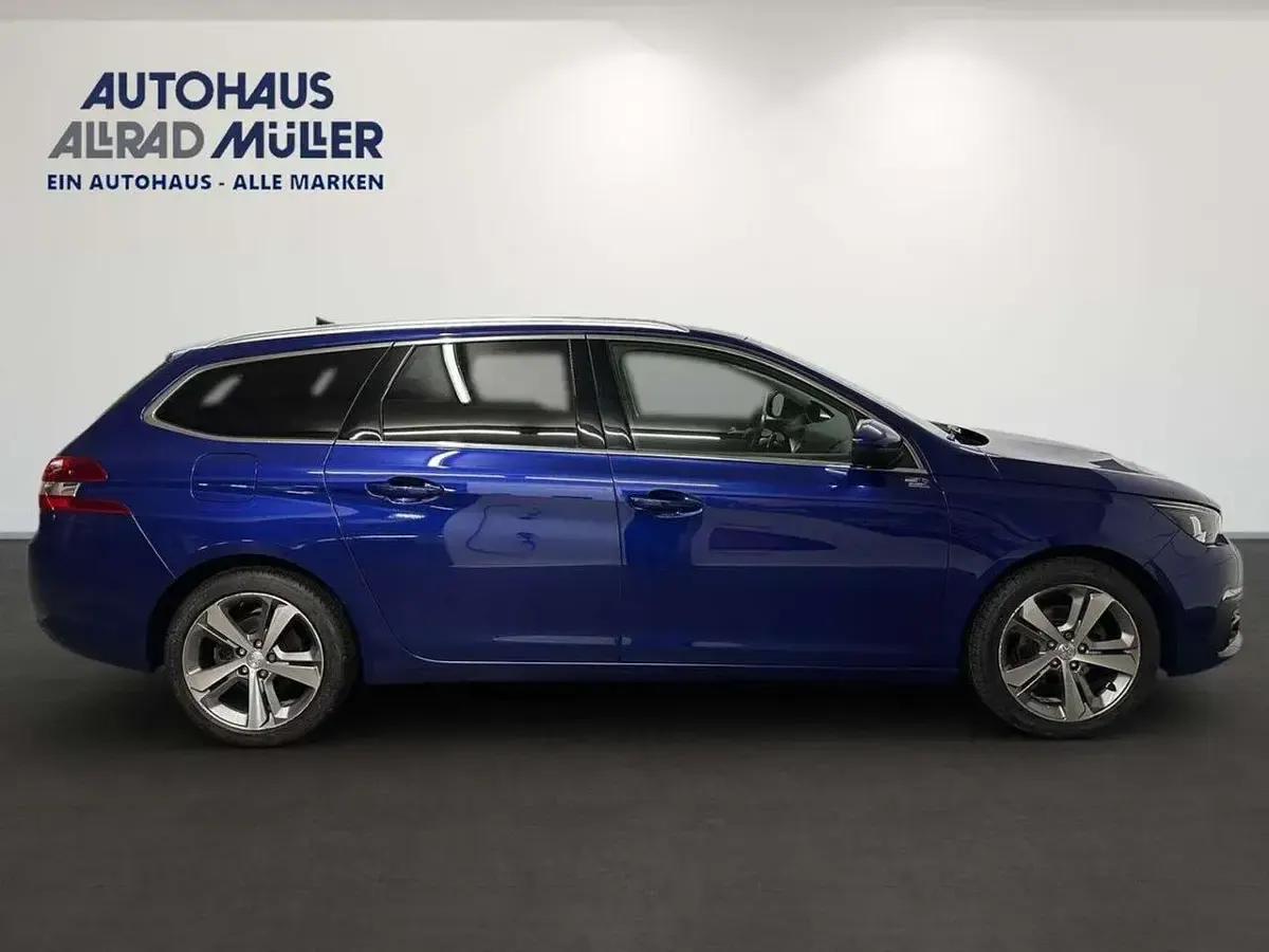 Gebraucht Peugeot 308 SW Allure 131 PS (96 kW) 2020 Magneticblau metallic Kombi
