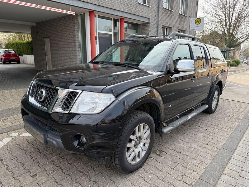Gebraucht Nissan Navara 231 PS (169 kW) 2015 Schwarz Pickup