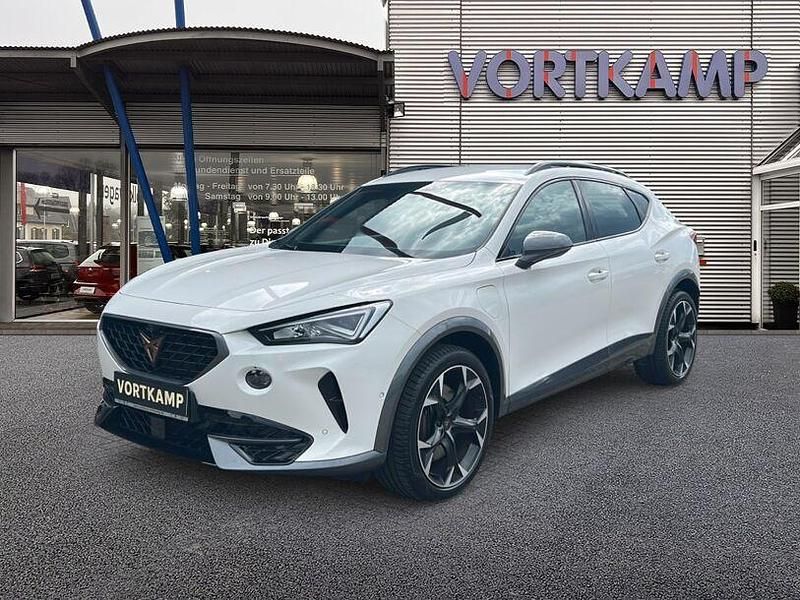 Candy weiß Gebraucht 2021 Cupra Formentor VZ SUV | 26.890 € (Fairer Preis) - Bild 1/4