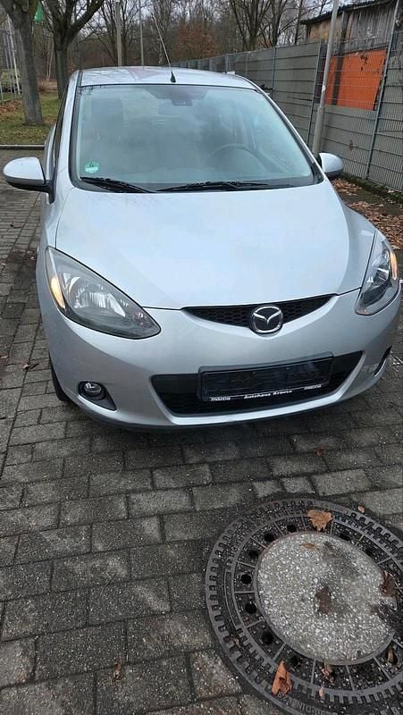 Gebraucht Mazda 2 86 PS (63 kW) 2009 Grau Kleinwagen