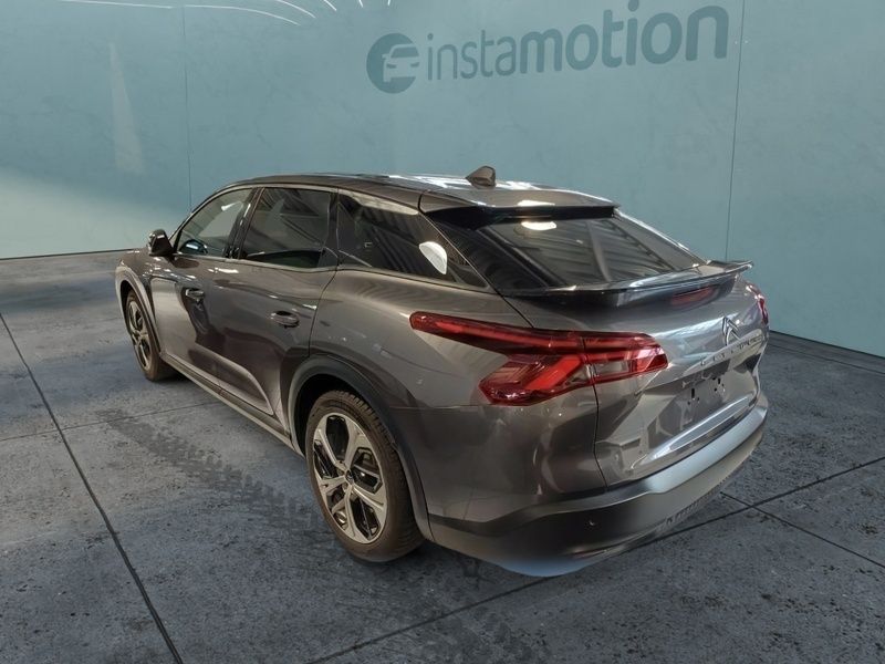 Grau Gebraucht 2023 Citroën C5 X Feel Limousine | 25.230 € (Etwas zu teuer) - Bild 1/2