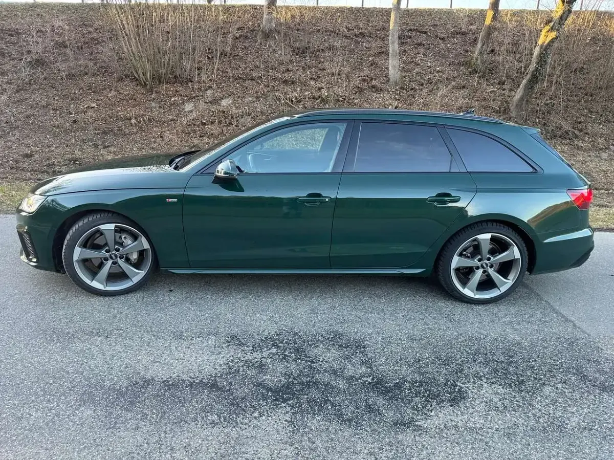 Używany Audi A4 204 KM (150 kW) 2020 Zielony Kombi