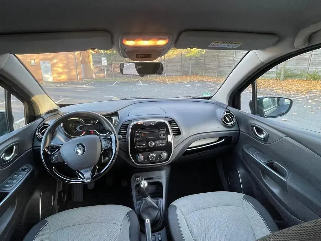 Gebraucht Renault Captur Life 90 PS (66 kW) 2017 Schwarz SUV