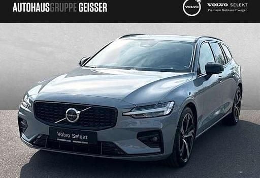 Gebraucht Volvo V60 Plus 197 PS (144 kW) 2025 Grau Kombi