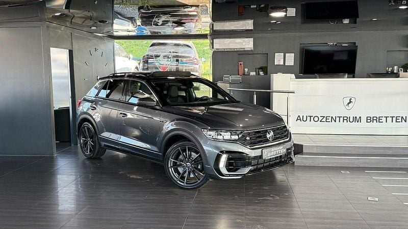 Indiumgrau Gebraucht 2021 VW T-Roc R SUV | 29.500 € (Fairer Preis) - Bild 1/3