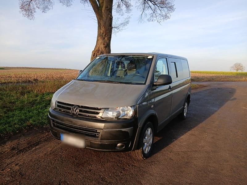 Gebraucht VW Transporter 140 PS (102 kW) 2011 Grau Van