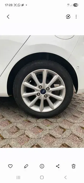 Gebraucht Ford Fiesta Titanium 86 PS (63 kW) 2019 Weiß Kleinwagen