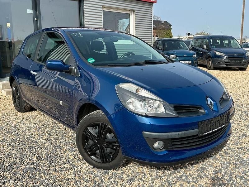 Gebraucht Renault Clio III Dynamique 88 PS (64 kW) 2007 Blau Limousine