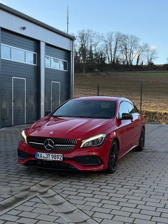 Gebraucht Mercedes CLA200 Shooting Brake AMG line 156 PS (114 kW) 2016 Kombi