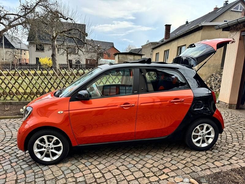Gebraucht Smart ForFour 71 PS (52 kW) 2015 Orange Kleinwagen