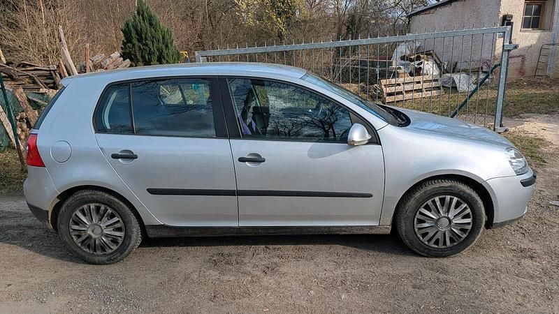 Gebraucht VW Golf IV 102 PS (75 kW) 2004 Grau Limousine