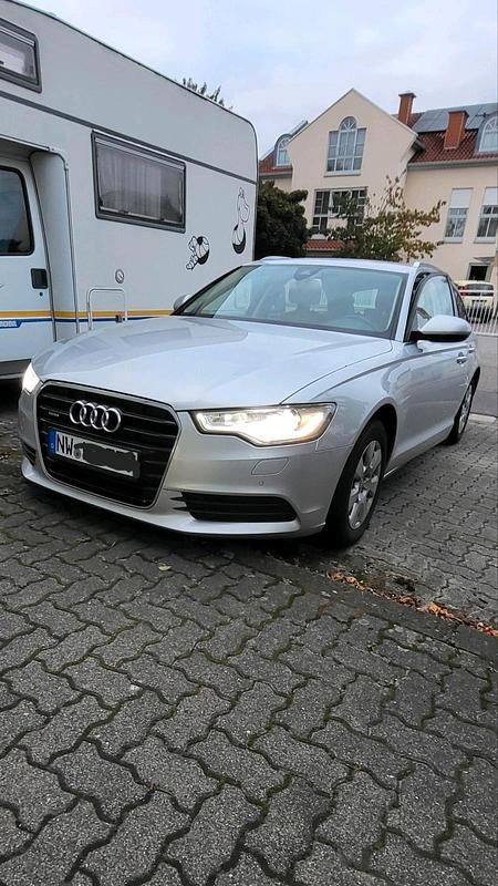 Silber Gebraucht 2014 Audi A6 Kombi | 18.700 € (Etwas zu teuer) - Bild 1/4