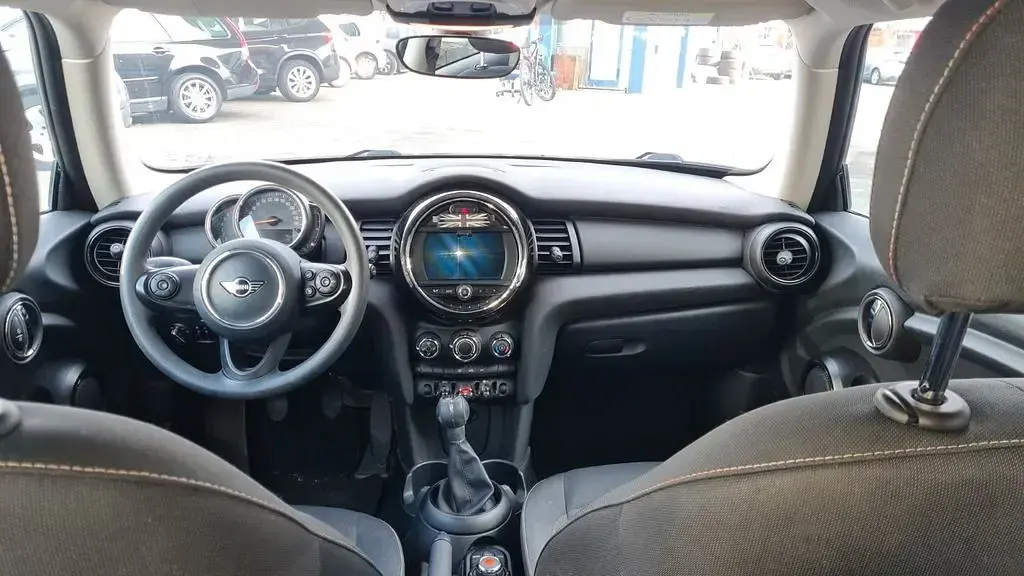 Gebraucht Mini ONE 75 PS (55 kW) 2020 Schwarz Kleinwagen