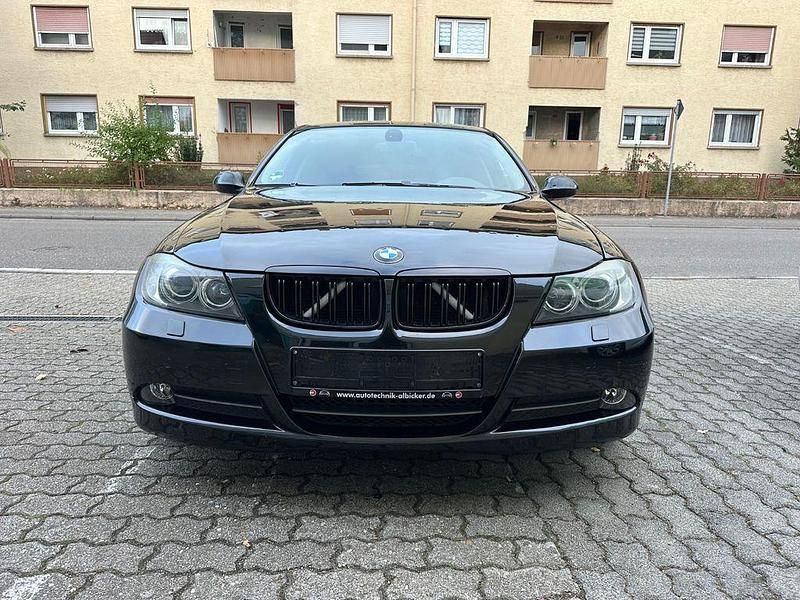 Schwarz Gebraucht 2007 BMW 330 Performance Kombi | 4.600 € (Superpreis) - Bild 1/4