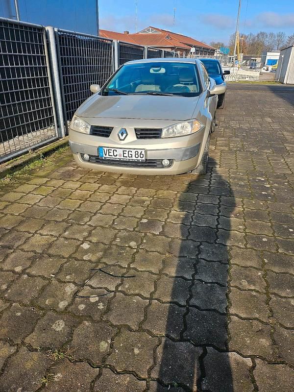 Gelb Gebraucht 2004 Renault Mégane Cabriolet Cabrio | 1.150 € (Guter Preis) - Bild 1/4