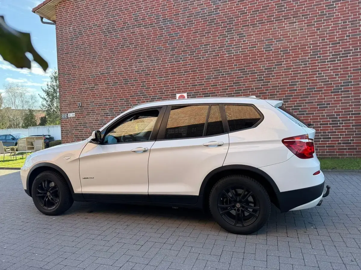 Gebraucht BMW X3 184 PS (135 kW) 2011 Weiß SUV