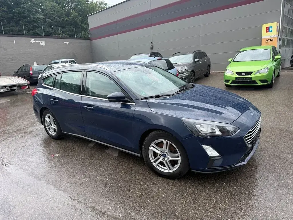 Gebraucht Ford Focus Cool & Connect 120 PS (88 kW) 2019 Blau Limousine