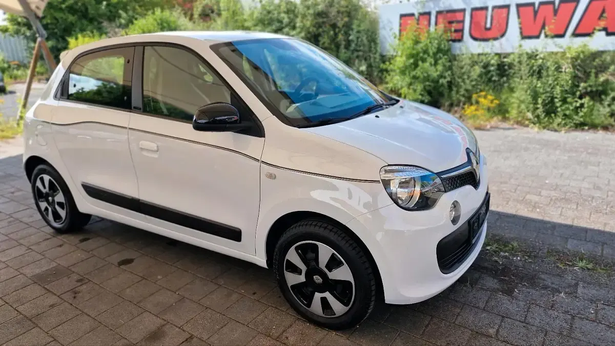 Gebraucht Renault Twingo LIMITED 70 PS (51 kW) 2017 Weiß Kleinwagen