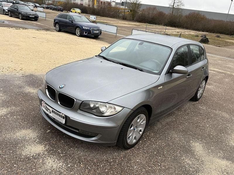 Gebraucht BMW 116 Advantage 122 PS (89 kW) 2009 Grau Kleinwagen