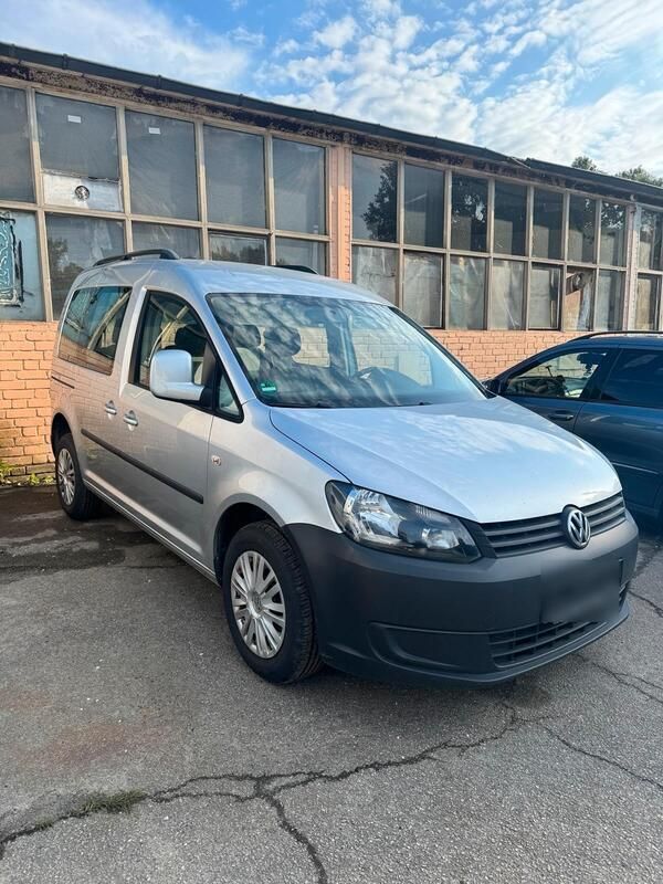 Silber Gebraucht 2013 VW Caddy Van / Kleinbus | 4.600 € (Guter Preis) - Bild 1/4