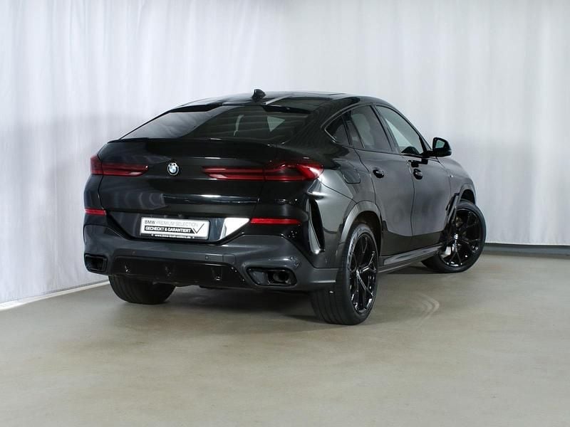 Schwarz Gebraucht 2021 BMW X6 M Sport SUV | 65.958 € (Etwas zu teuer) - Bild 1/4