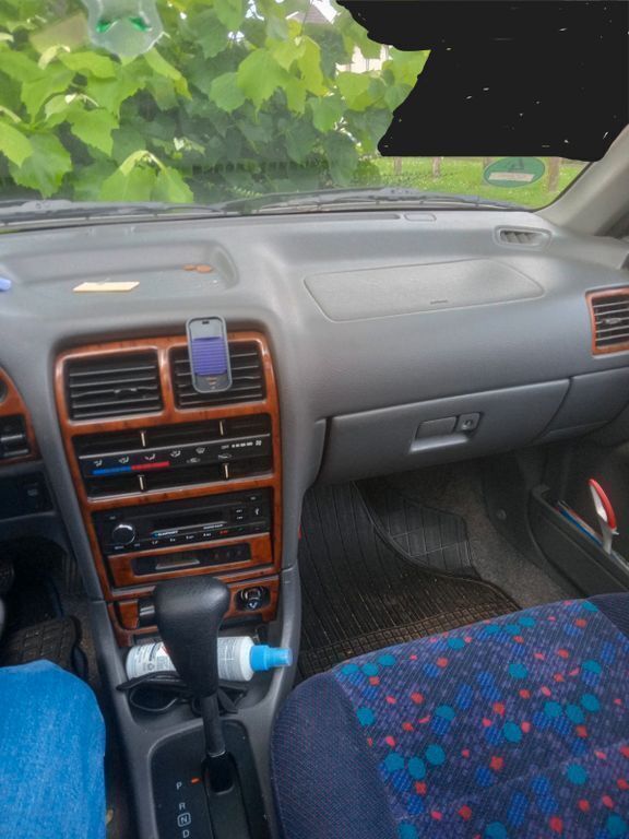 Blau Gebraucht 2000 Suzuki Swift GLS Limousine | 1.000 € - Bild 1/4