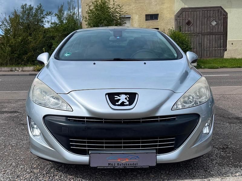 Silber Gebraucht 2010 Peugeot 308 CC Premium Cabrio | 2.299 € (Superpreis) - Bild 1/4