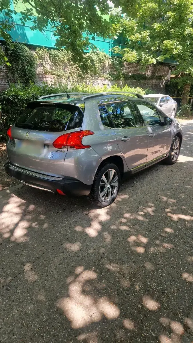 Gebraucht Peugeot 2008 110 PS (80 kW) 2016 Grau SUV