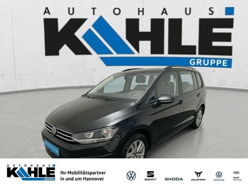 Deep black perleffekt Gebraucht 2024 VW Touran Comfortline Van / Kleinbus | 29.990 € (Guter Preis) - Bild 1/4
